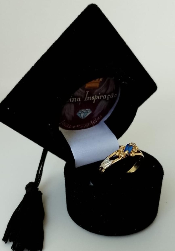 ANEL DE FORMATURA  OURO 18K - Image 2