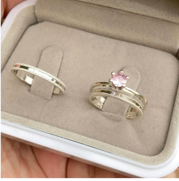 Conjunto de alianças prata 950.