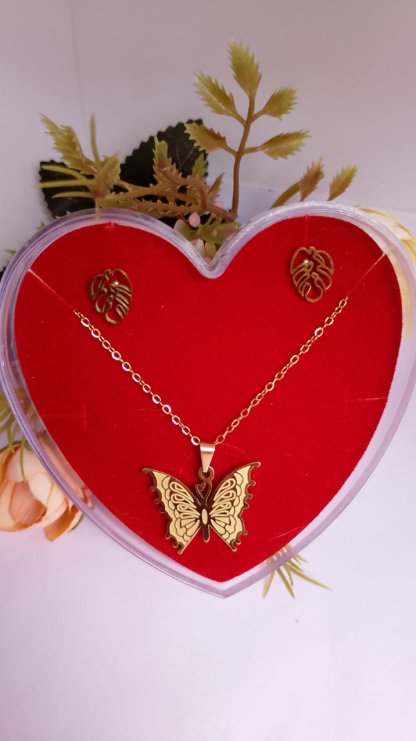 Conjunto borboleta dourada.