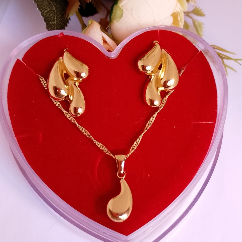Conjunto de jóias gotas